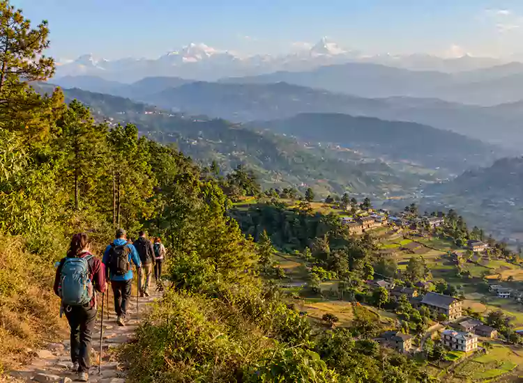 Nepal Hiking Tours: Best Day Hikes and Multi-Day Routes
